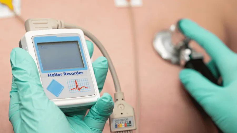 Instalación de un Holter de arritmias